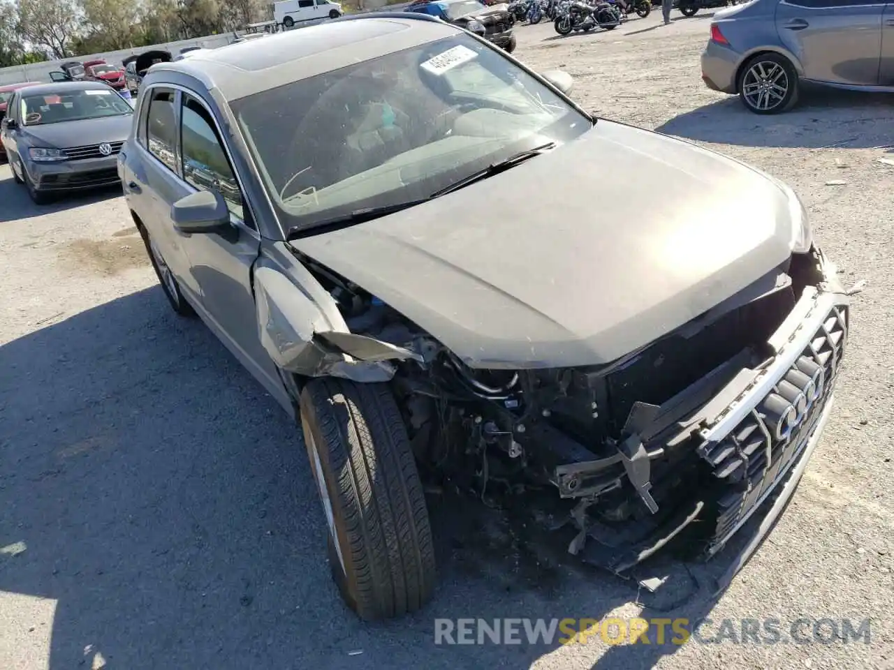 1 Photograph of a damaged car WA1DECF36M1150856 AUDI Q3 2021