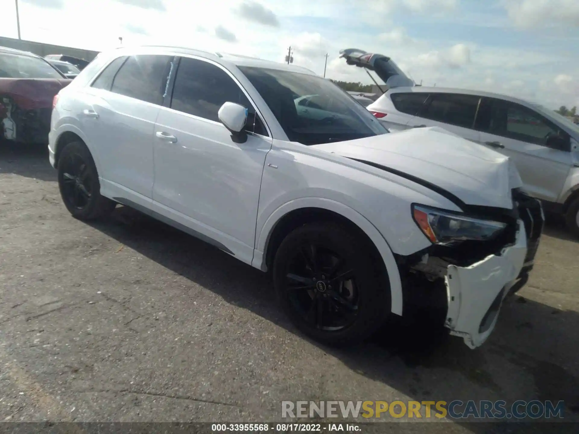 1 Photograph of a damaged car WA1DECF37M1025848 AUDI Q3 2021