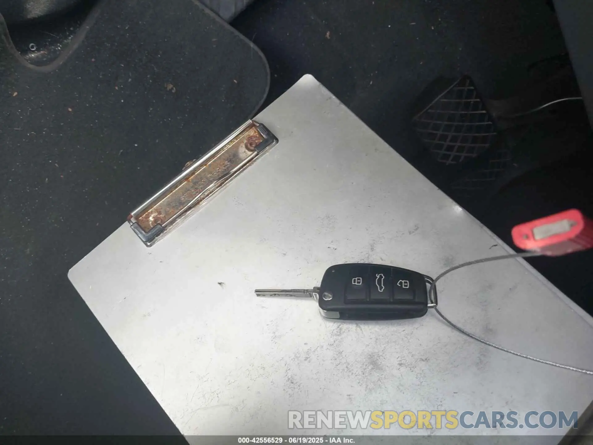 11 Photograph of a damaged car WA1DECF37M1032508 AUDI Q3 2021