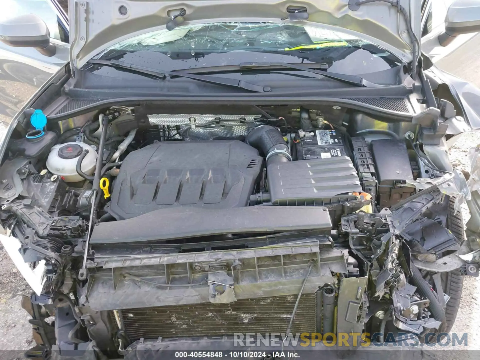 10 Photograph of a damaged car WA1DECF37M1041337 AUDI Q3 2021