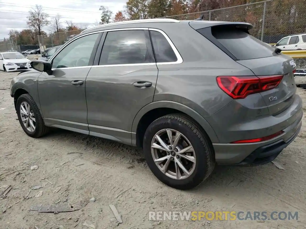 2 Photograph of a damaged car WA1DECF37M1043265 AUDI Q3 2021