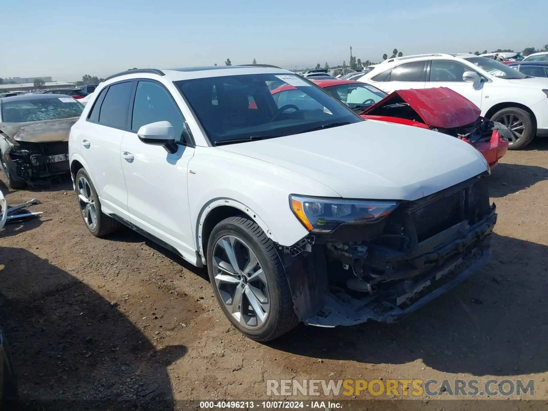 1 Photograph of a damaged car WA1DECF37M1154009 AUDI Q3 2021