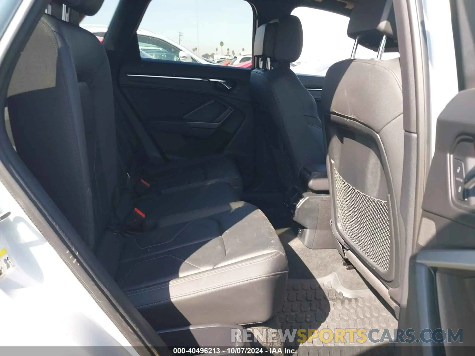8 Photograph of a damaged car WA1DECF37M1154009 AUDI Q3 2021