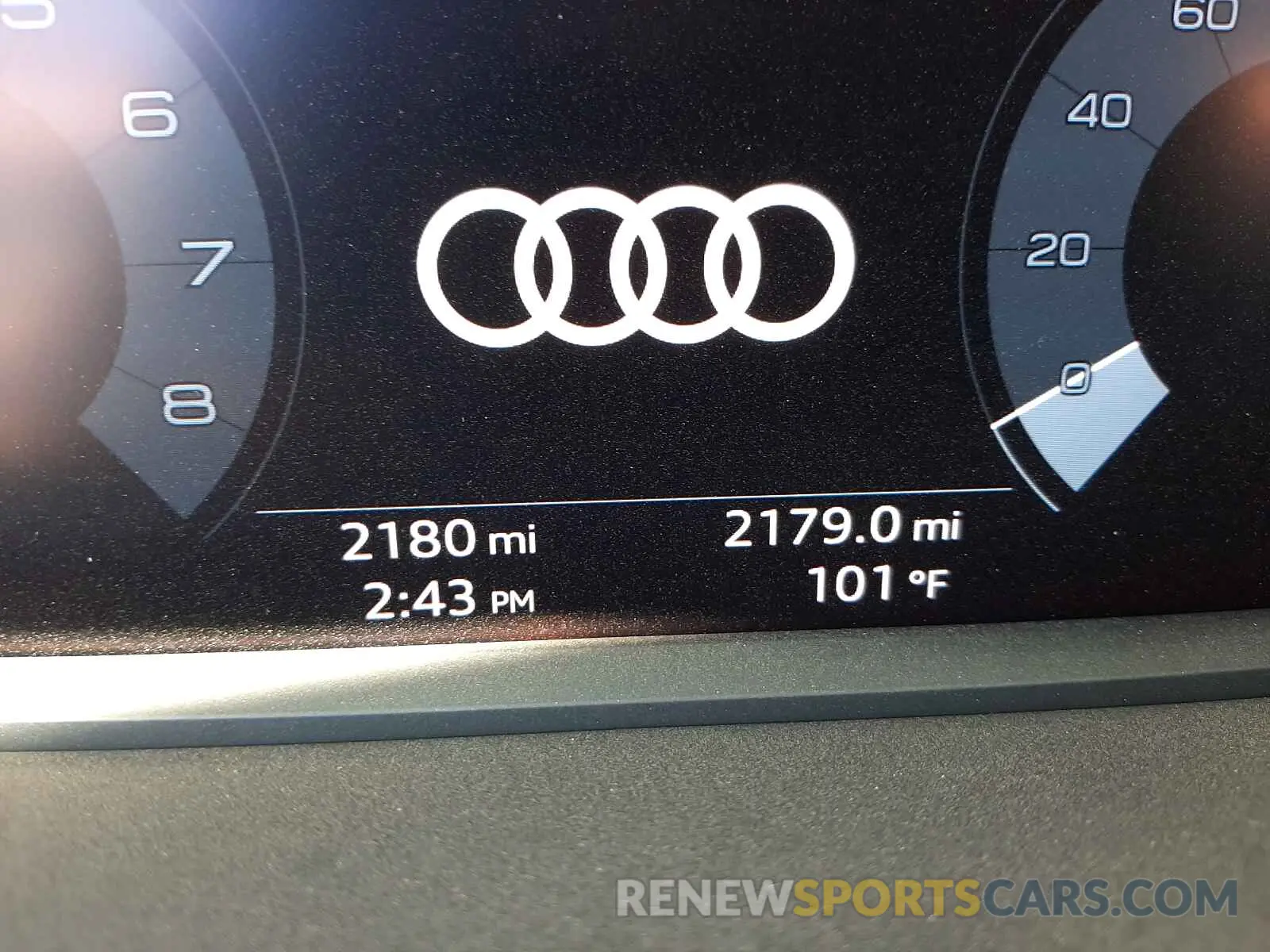 8 Photograph of a damaged car WA1DECF38M1056557 AUDI Q3 2021