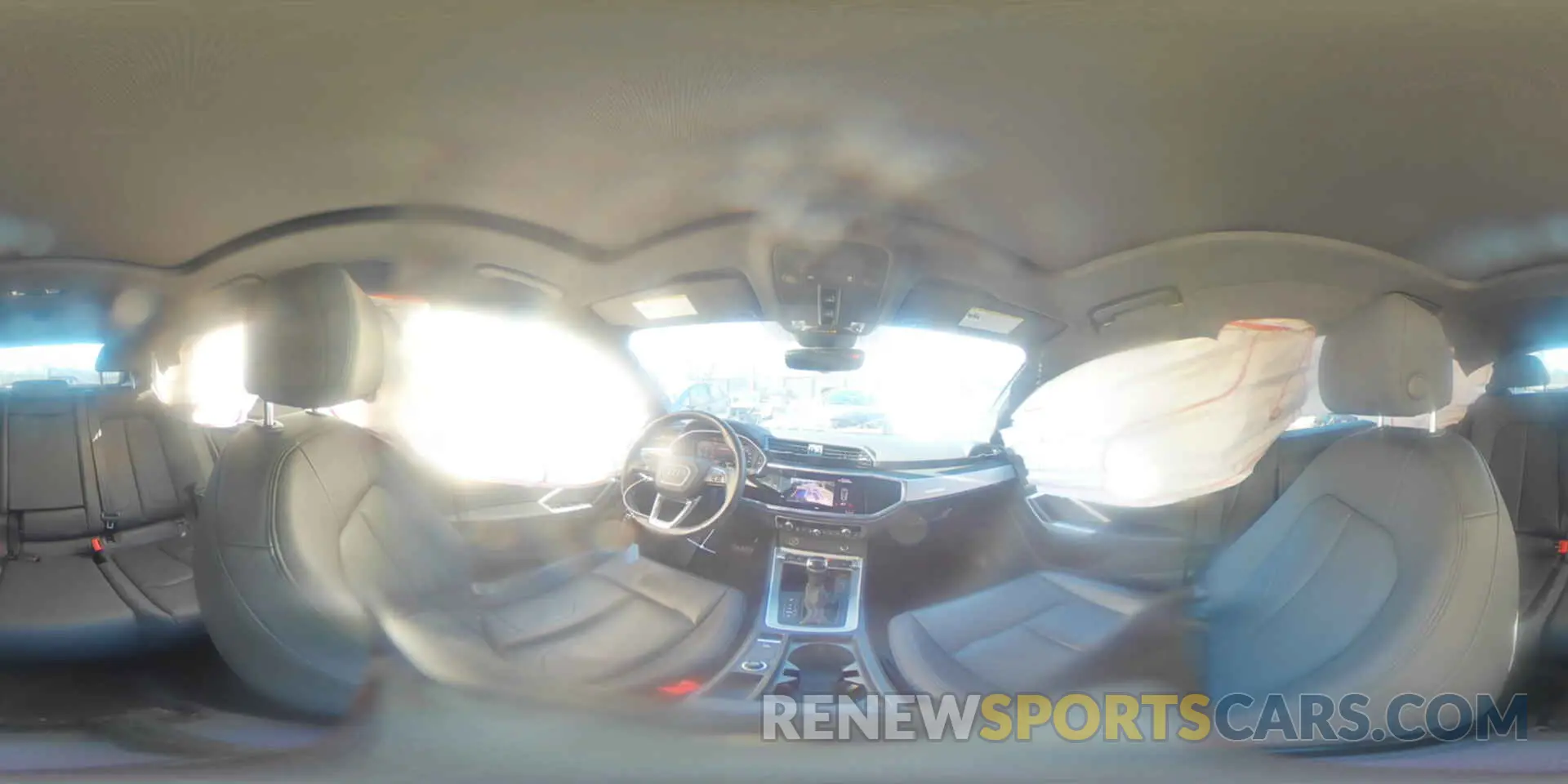 13 Photograph of a damaged car WA1DECF39M1024927 AUDI Q3 2021