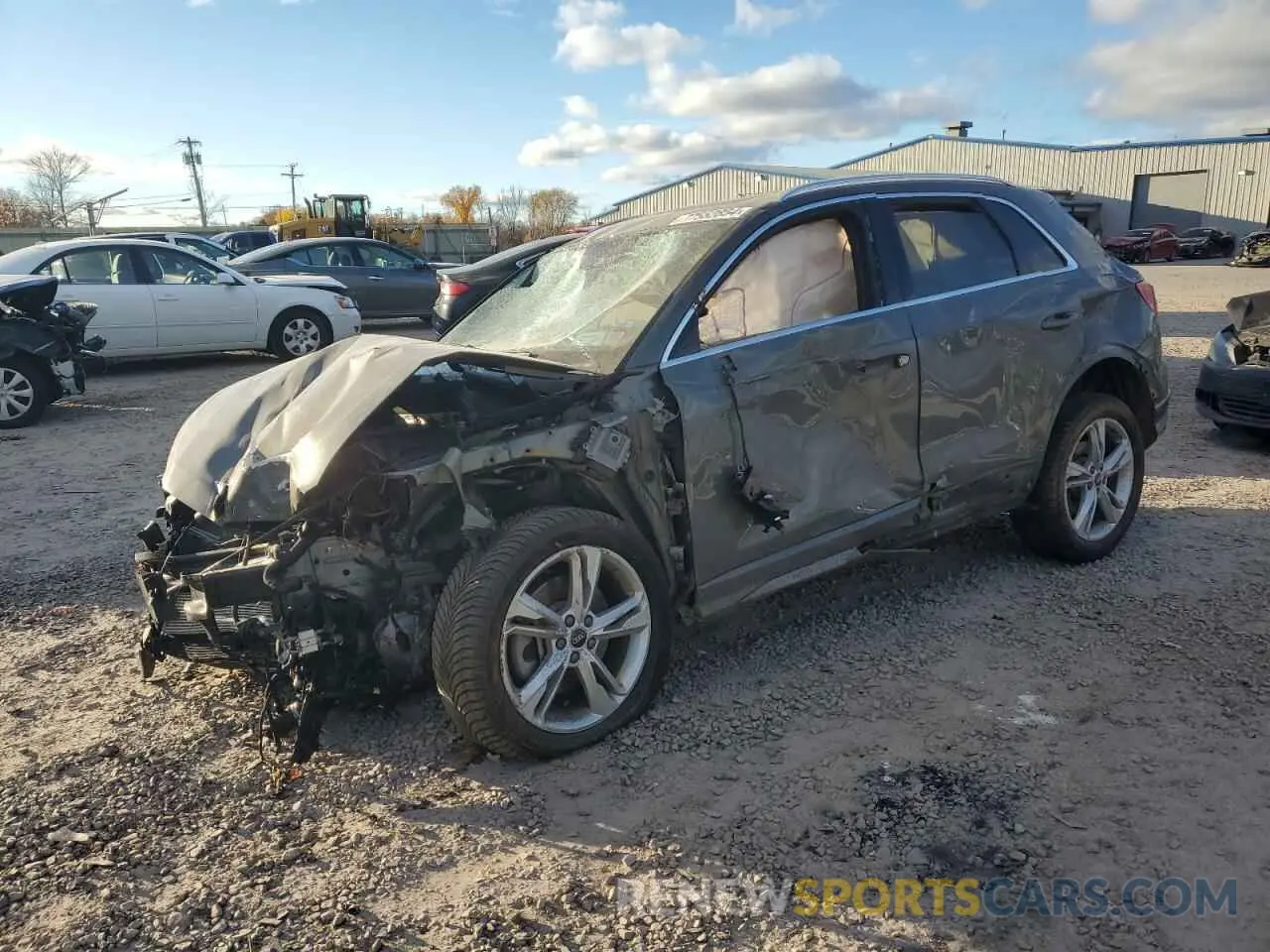 1 Photograph of a damaged car WA1DECF39M1028847 AUDI Q3 2021
