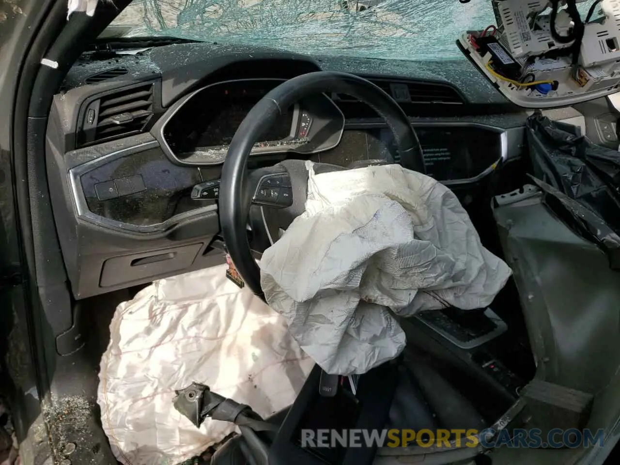 8 Photograph of a damaged car WA1DECF39M1028847 AUDI Q3 2021