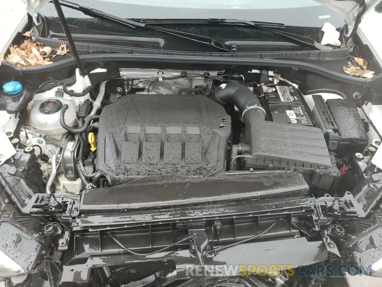 12 Photograph of a damaged car WA1DECF39M1035653 AUDI Q3 2021