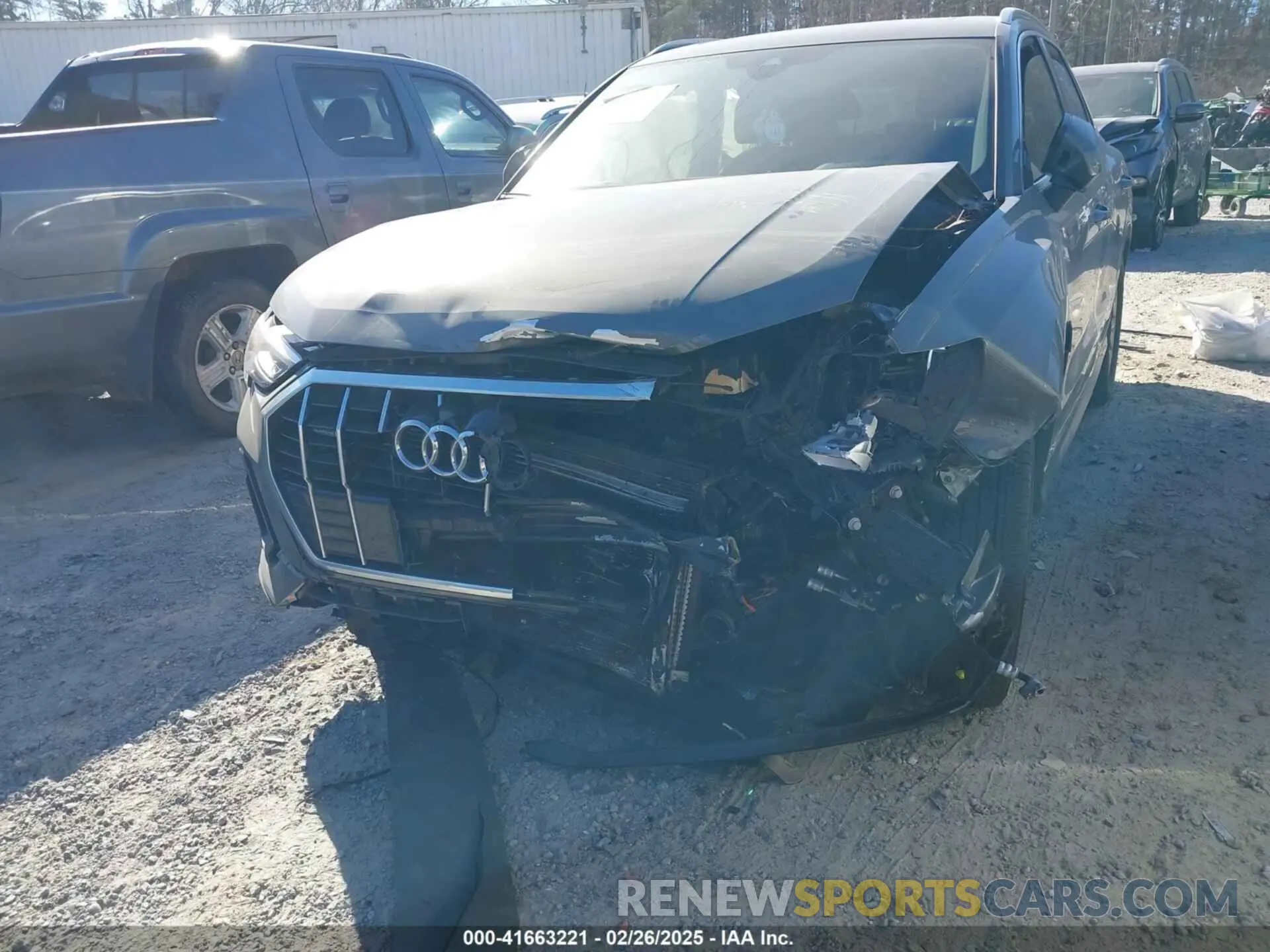 6 Photograph of a damaged car WA1DECF39M1039802 AUDI Q3 2021