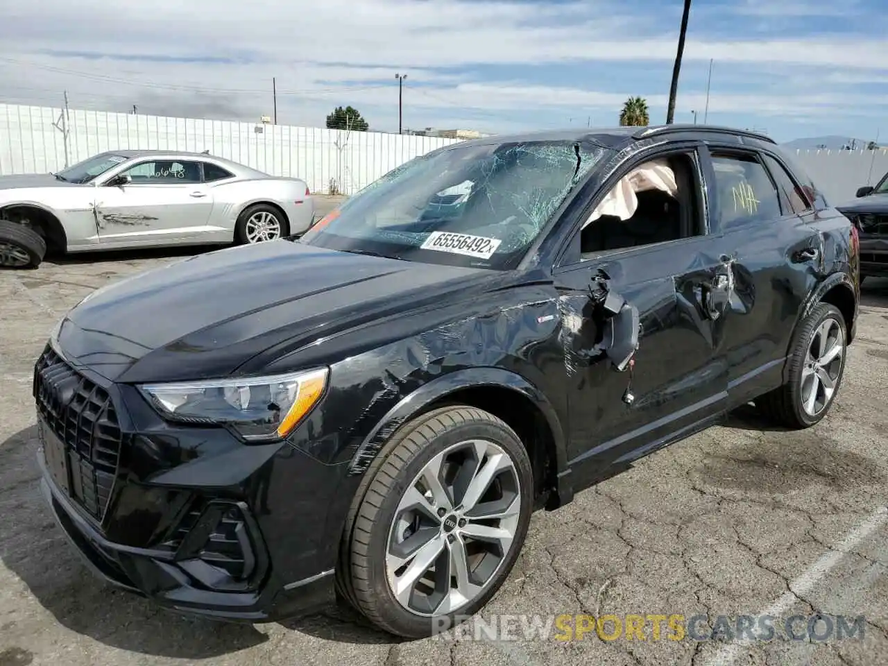 2 Photograph of a damaged car WA1DECF39M1139141 AUDI Q3 2021