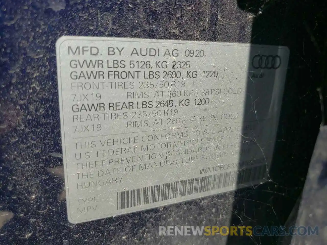 10 Photograph of a damaged car WA1DECF3XM1024631 AUDI Q3 2021