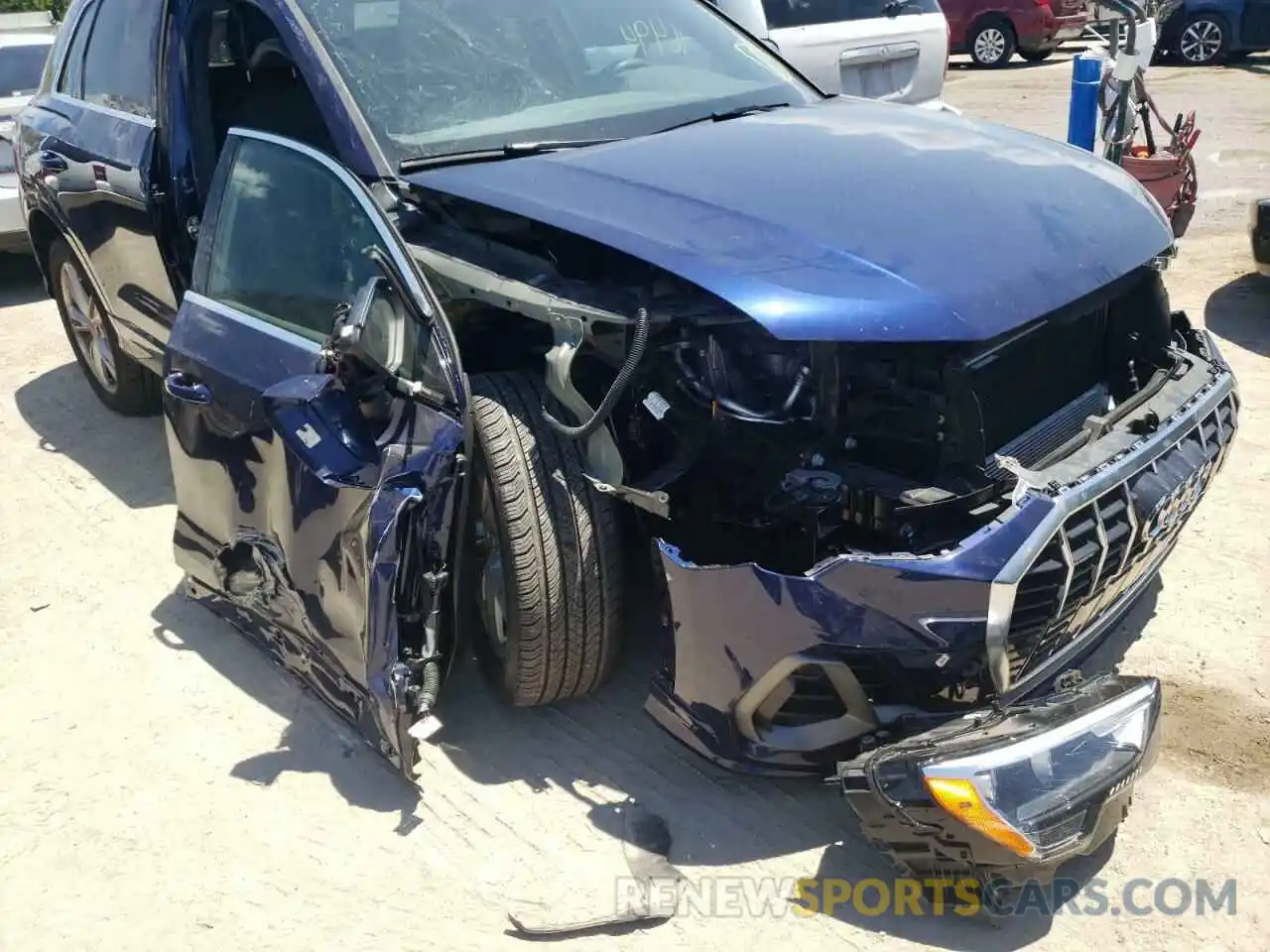 9 Photograph of a damaged car WA1DECF3XM1024631 AUDI Q3 2021