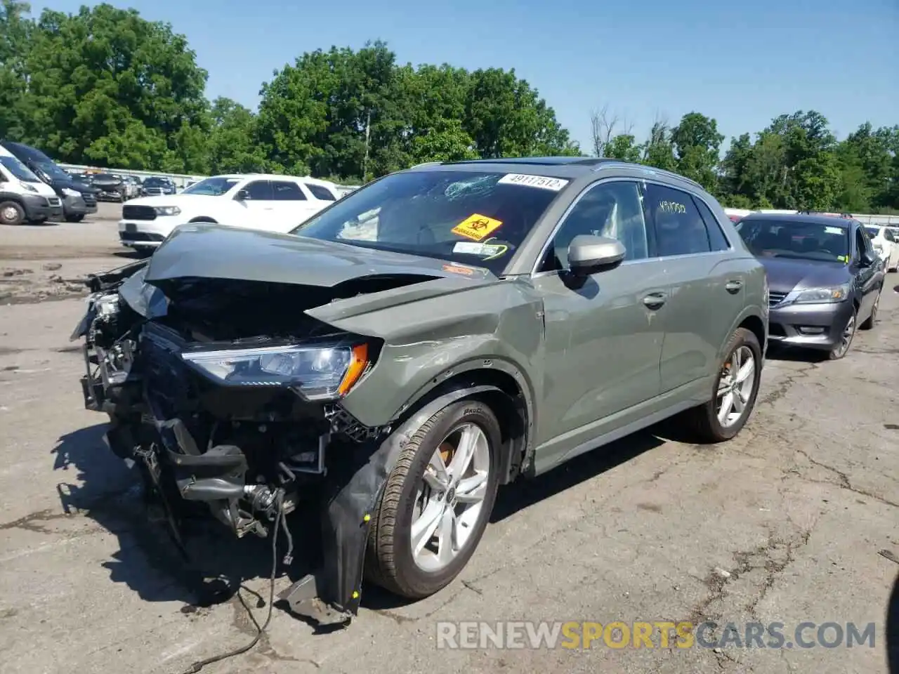 2 Photograph of a damaged car WA1DECF3XM1028100 AUDI Q3 2021