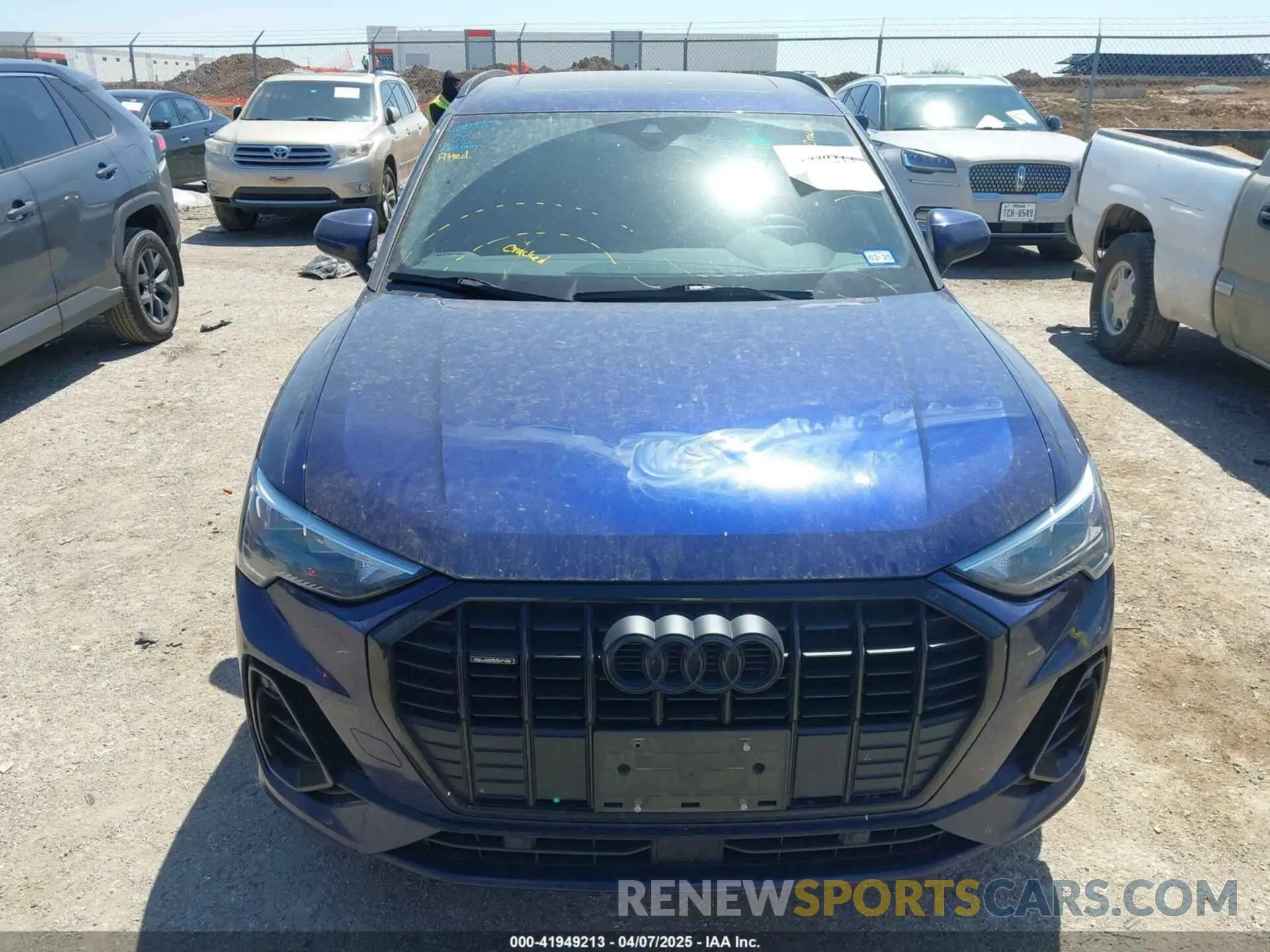12 Photograph of a damaged car WA1DECF3XM1085641 AUDI Q3 2021