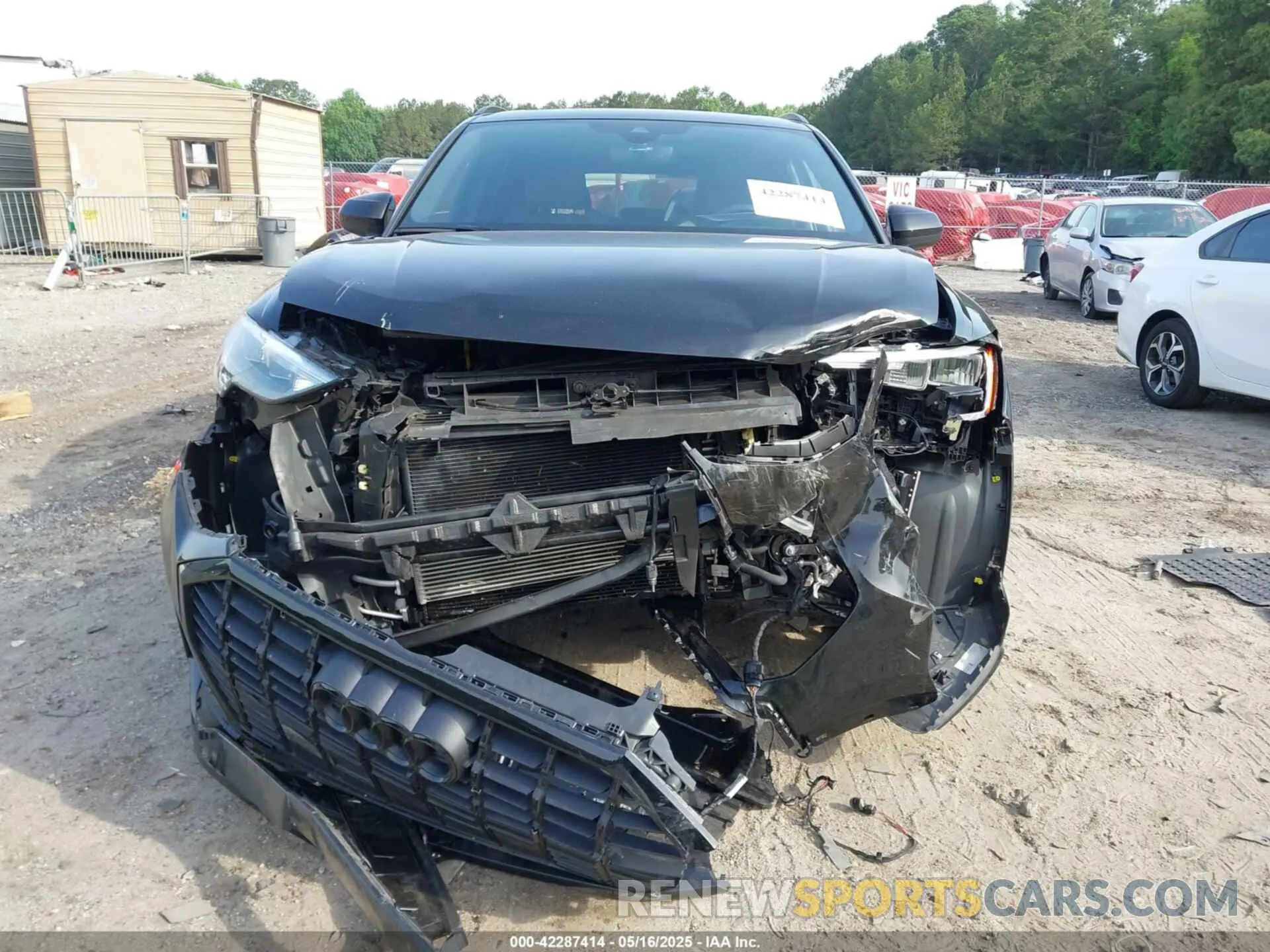 12 Photograph of a damaged car WA1DECF3XM1147085 AUDI Q3 2021