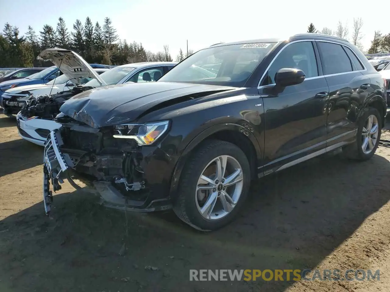1 Photograph of a damaged car WA1EECF30M1117484 AUDI Q3 2021