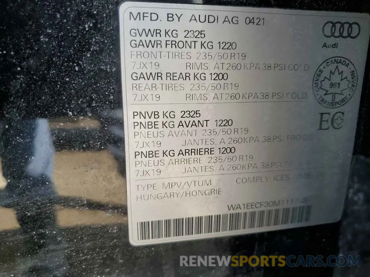 13 Photograph of a damaged car WA1EECF30M1117484 AUDI Q3 2021