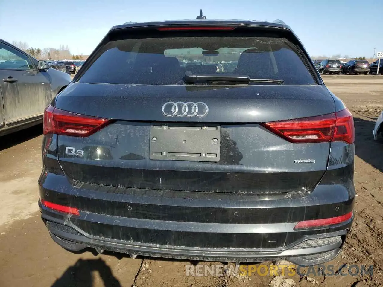 6 Photograph of a damaged car WA1EECF30M1117484 AUDI Q3 2021