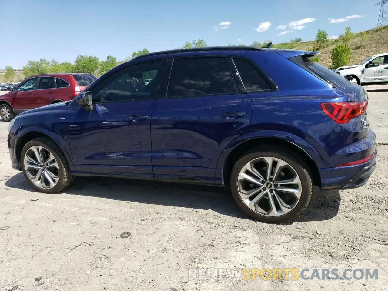 2 Photograph of a damaged car WA1EECF31M1024375 AUDI Q3 2021