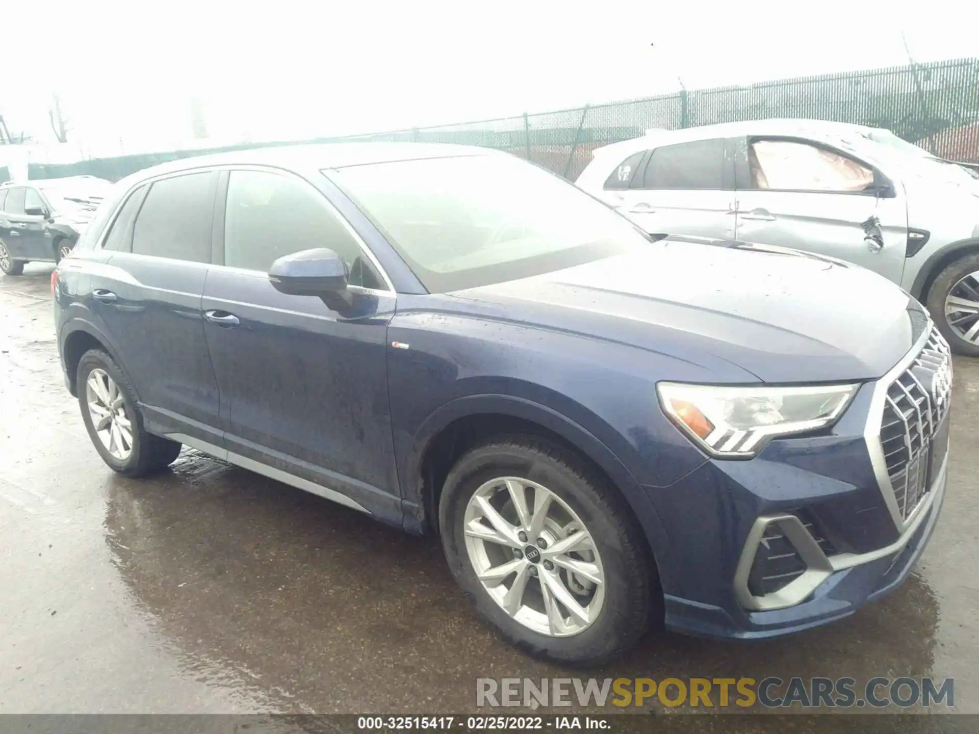 1 Photograph of a damaged car WA1EECF31M1052323 AUDI Q3 2021