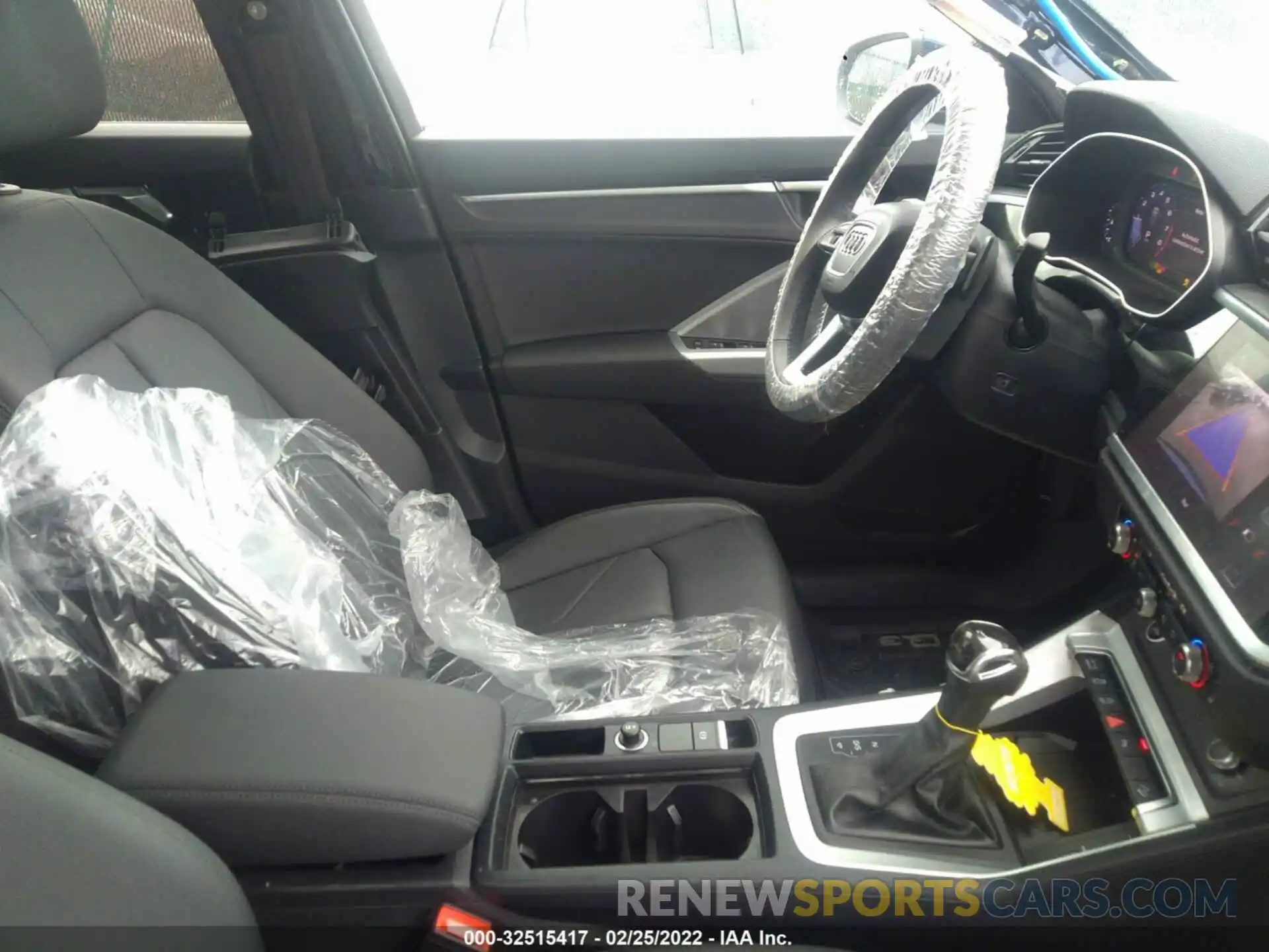 5 Photograph of a damaged car WA1EECF31M1052323 AUDI Q3 2021