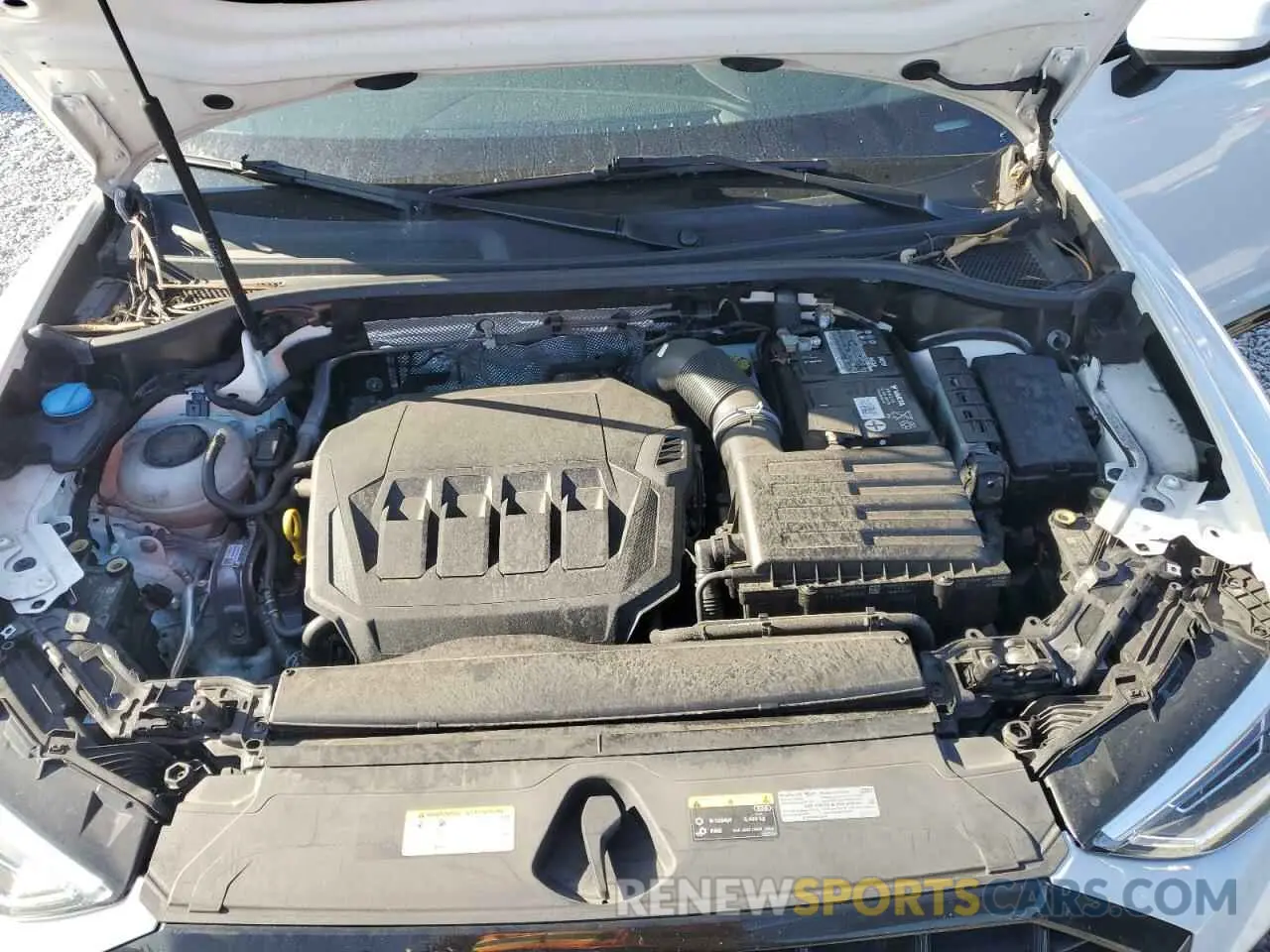 12 Photograph of a damaged car WA1EECF31M1103352 AUDI Q3 2021
