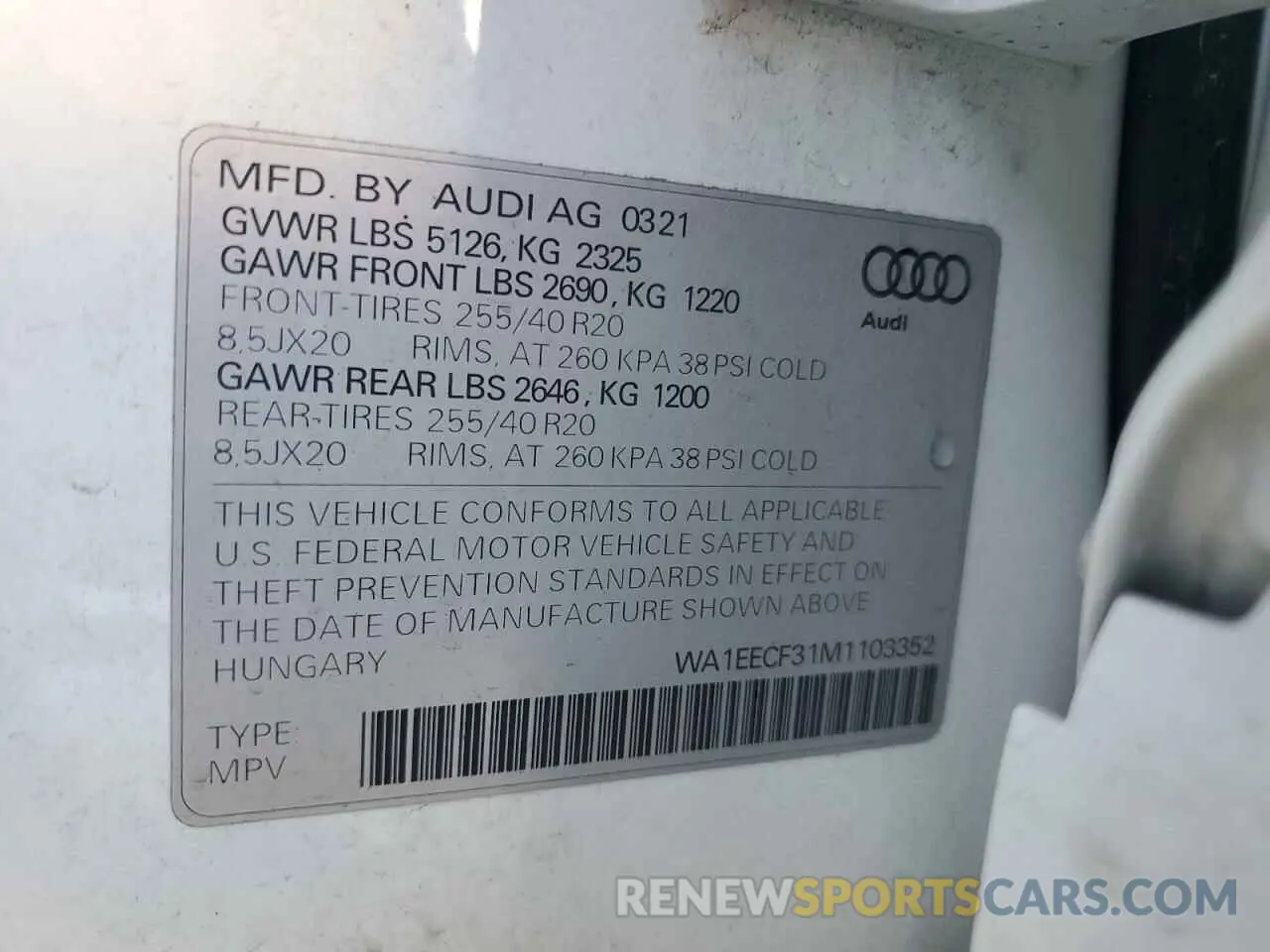 13 Photograph of a damaged car WA1EECF31M1103352 AUDI Q3 2021