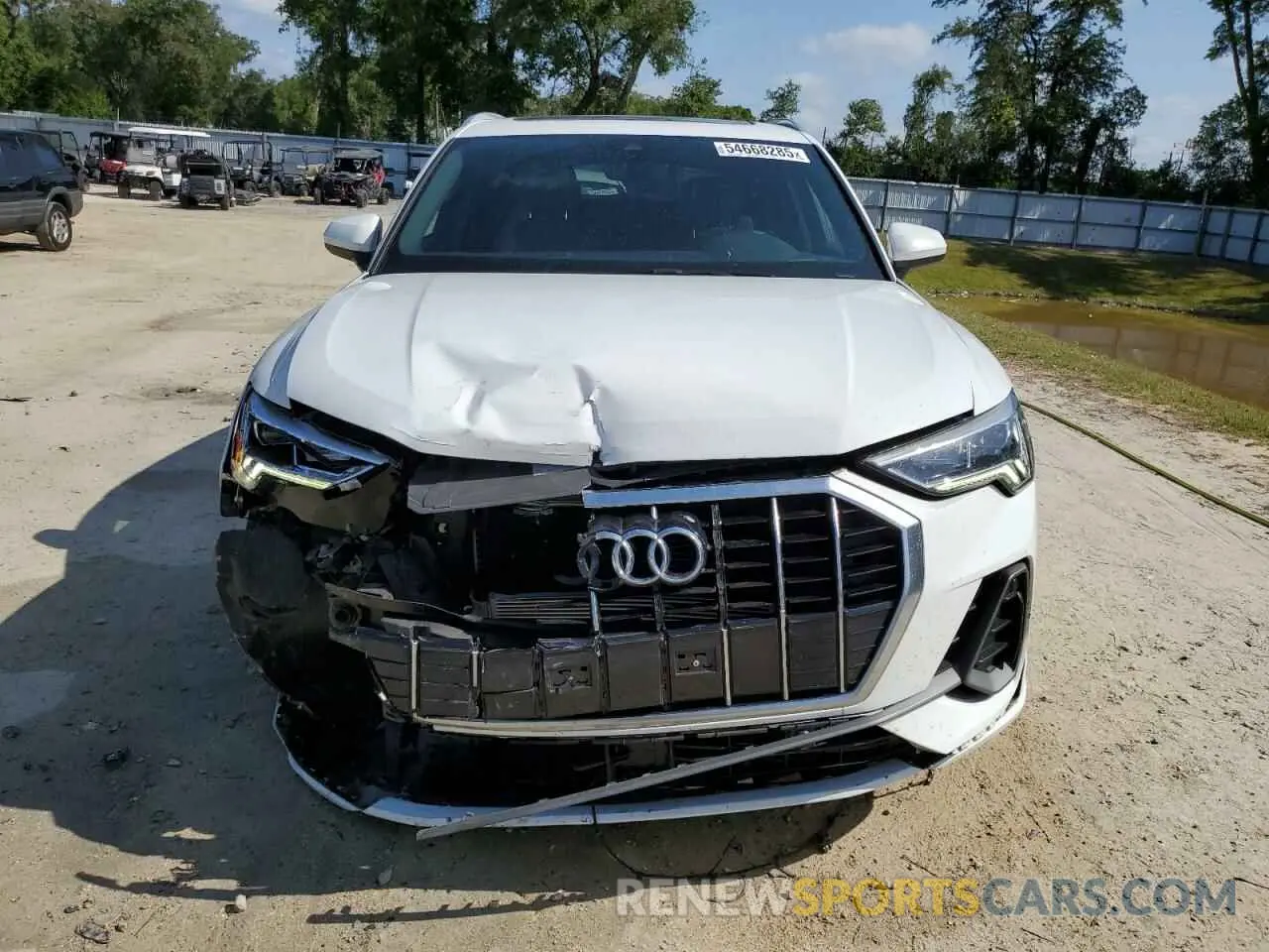 5 Photograph of a damaged car WA1EECF31M1117218 AUDI Q3 2021