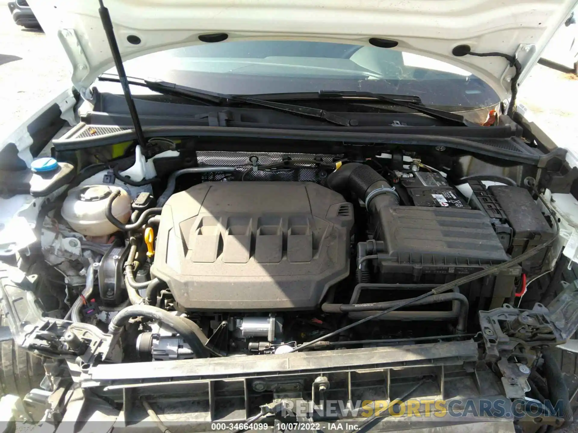 10 Photograph of a damaged car WA1EECF32M1063329 AUDI Q3 2021