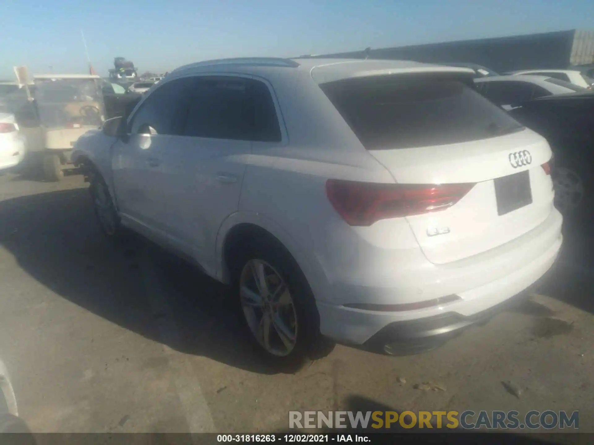 3 Photograph of a damaged car WA1EECF33M1016116 AUDI Q3 2021