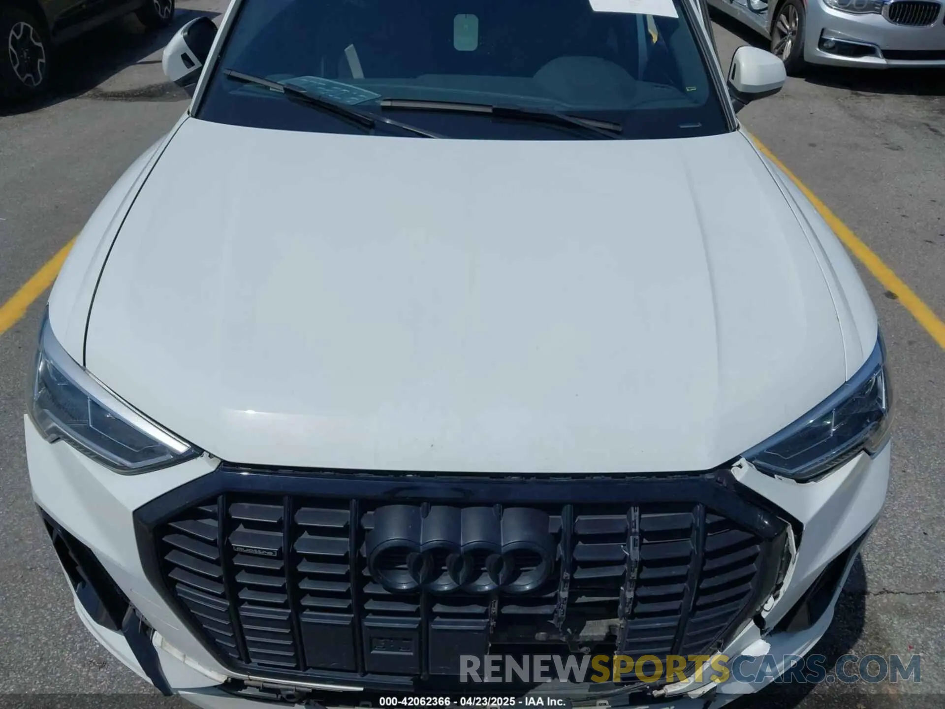 10 Photograph of a damaged car WA1EECF33M1024605 AUDI Q3 2021