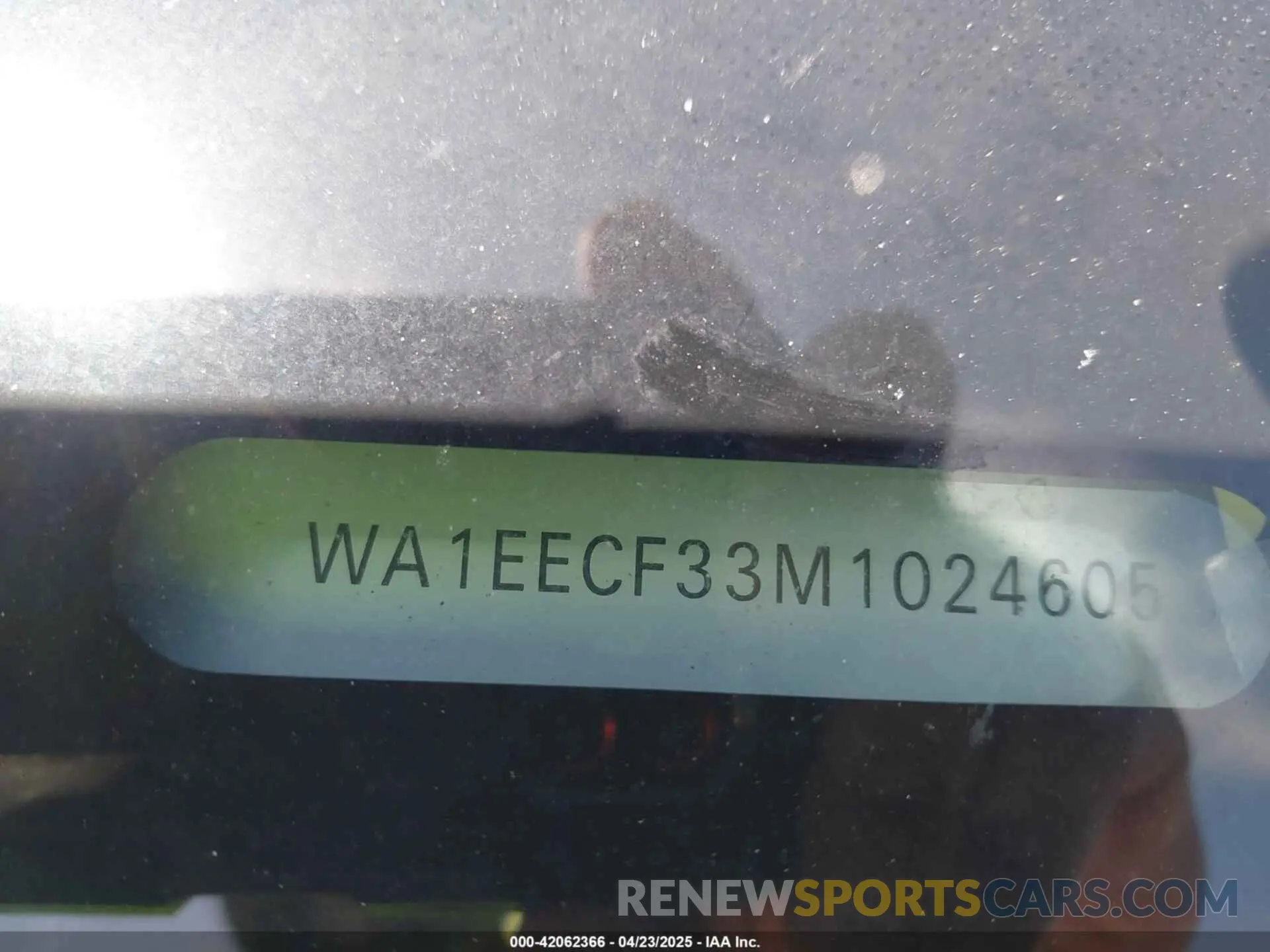 9 Photograph of a damaged car WA1EECF33M1024605 AUDI Q3 2021
