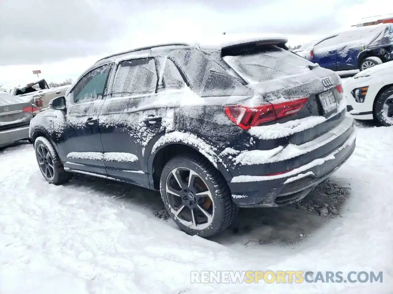 2 Photograph of a damaged car WA1EECF33M1091365 AUDI Q3 2021