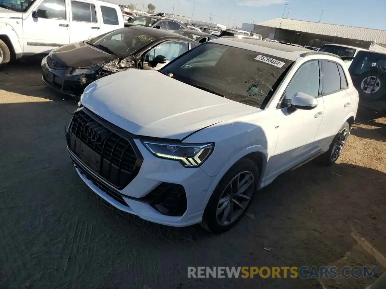 1 Photograph of a damaged car WA1EECF33M1130844 AUDI Q3 2021