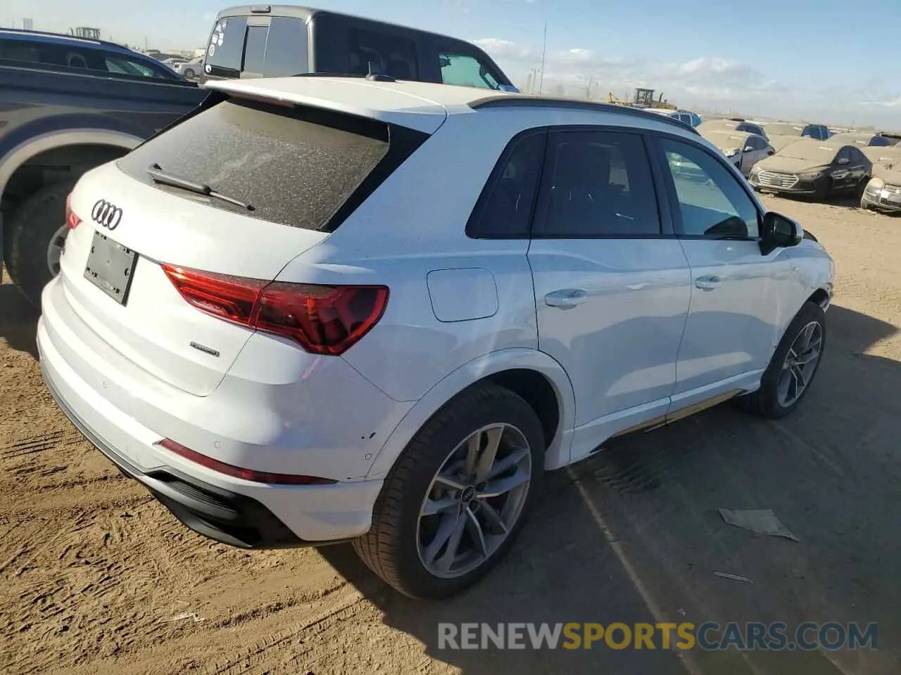 3 Photograph of a damaged car WA1EECF33M1130844 AUDI Q3 2021