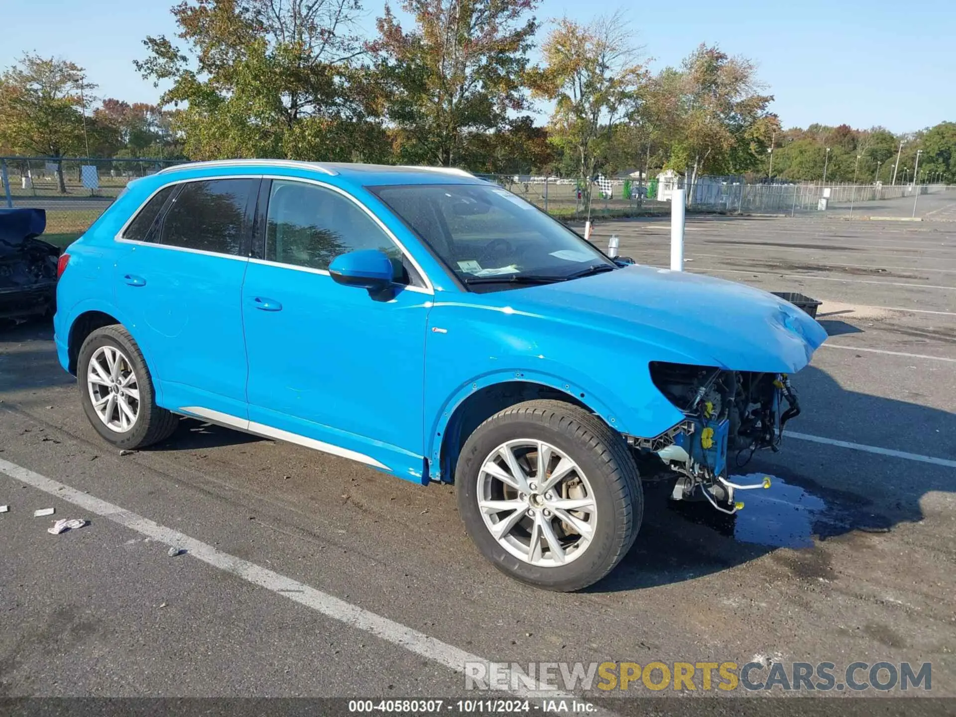 1 Photograph of a damaged car WA1EECF35M1043527 AUDI Q3 2021