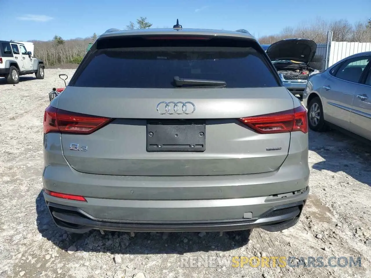 6 Photograph of a damaged car WA1EECF35M1056004 AUDI Q3 2021