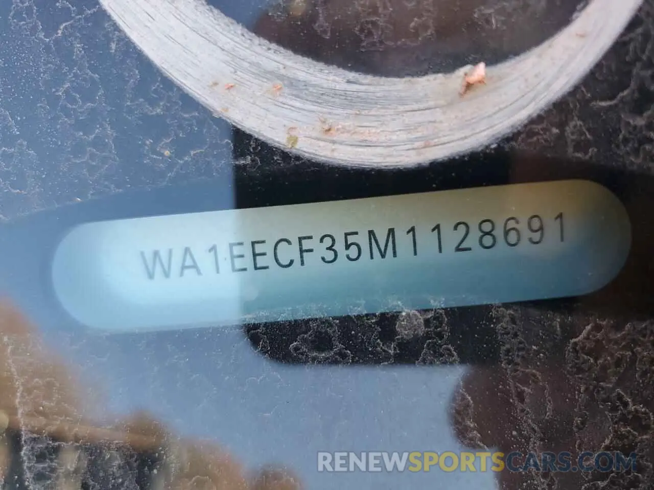 13 Photograph of a damaged car WA1EECF35M1128691 AUDI Q3 2021
