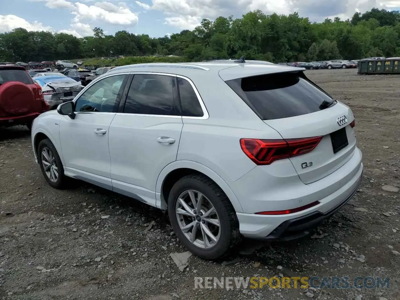 2 Photograph of a damaged car WA1EECF35M1128691 AUDI Q3 2021