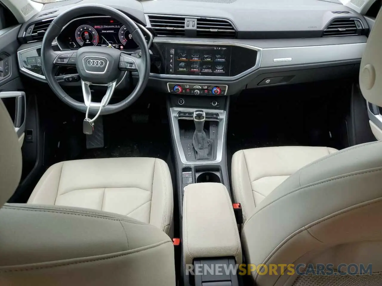 8 Photograph of a damaged car WA1EECF35M1128691 AUDI Q3 2021