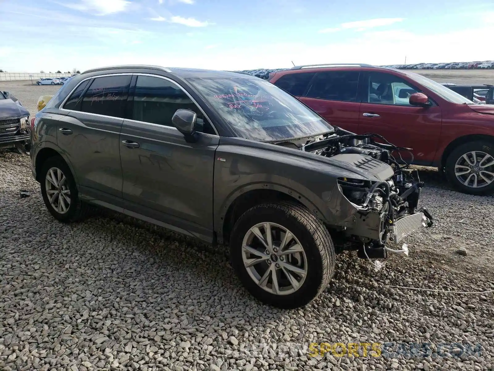 1 Photograph of a damaged car WA1EECF36M1022699 AUDI Q3 2021