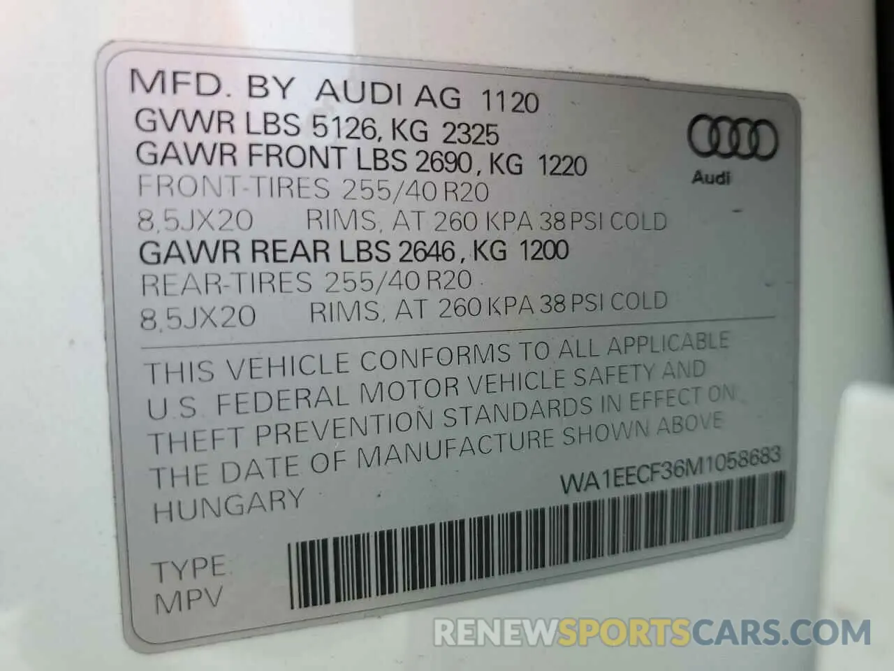 10 Photograph of a damaged car WA1EECF36M1058683 AUDI Q3 2021
