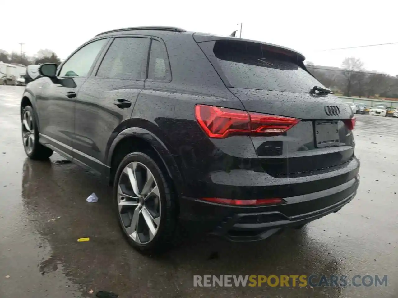 3 Photograph of a damaged car WA1EECF36M1112211 AUDI Q3 2021