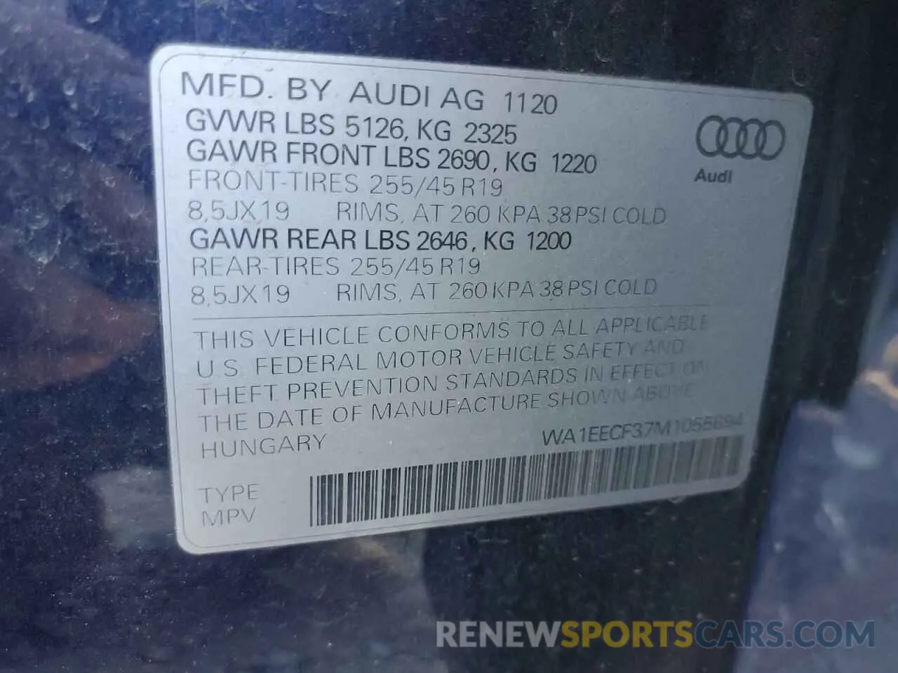 13 Photograph of a damaged car WA1EECF37M1055694 AUDI Q3 2021