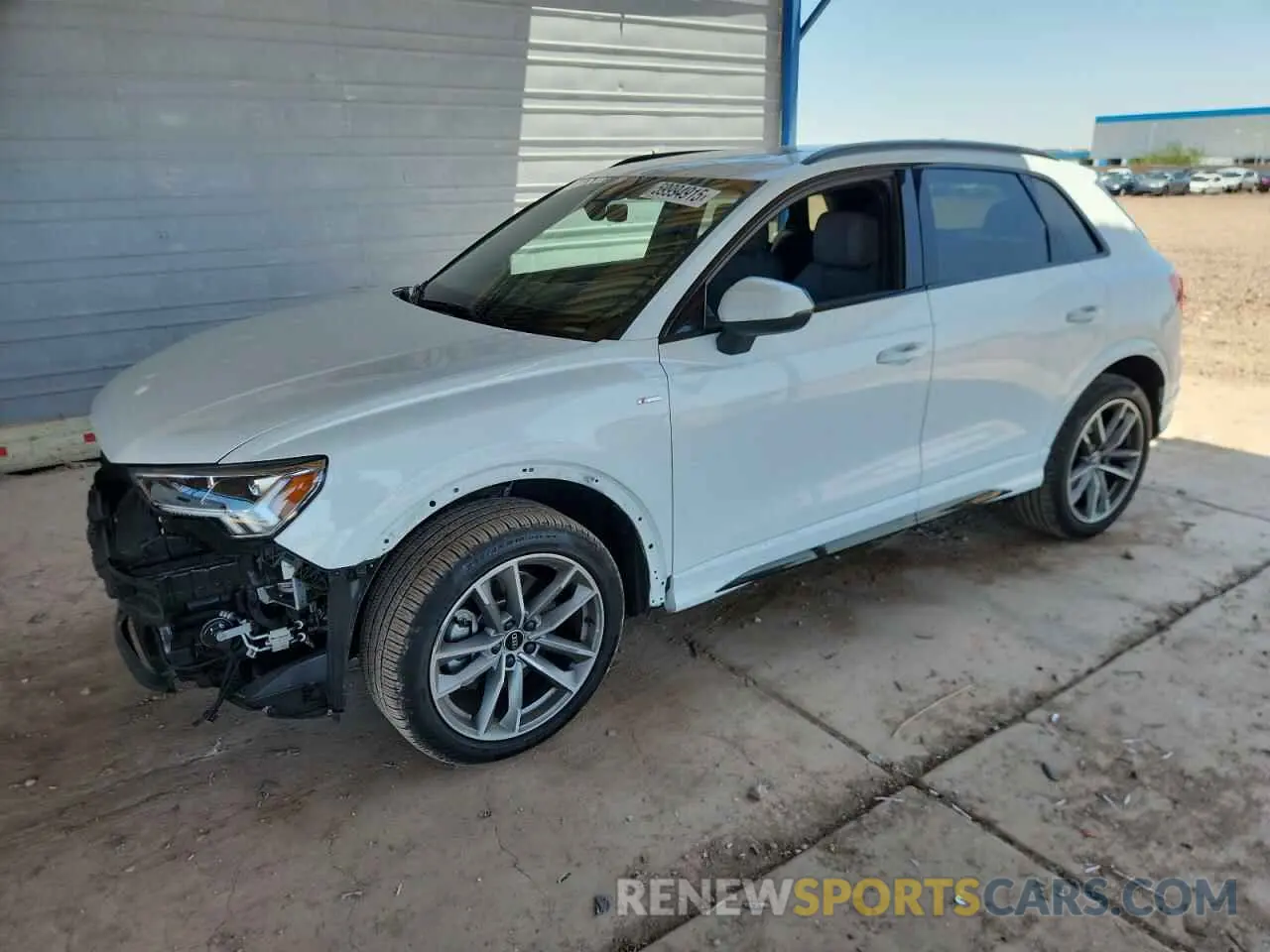 1 Photograph of a damaged car WA1EECF37M1124299 AUDI Q3 2021