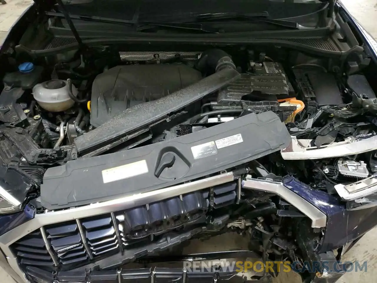 12 Photograph of a damaged car WA1EECF38M1026642 AUDI Q3 2021