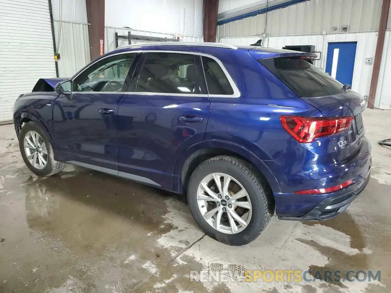 2 Photograph of a damaged car WA1EECF38M1026642 AUDI Q3 2021
