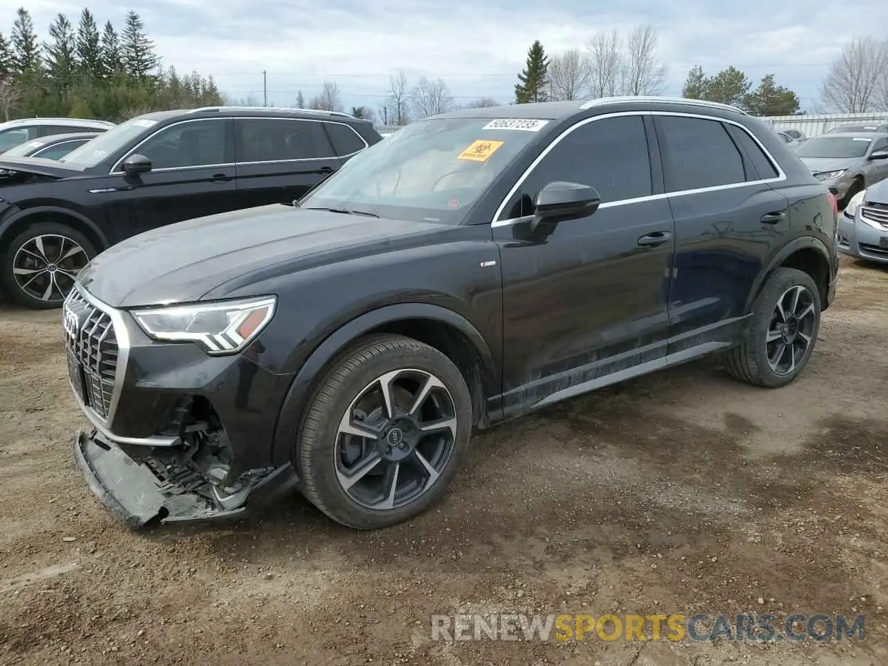 1 Photograph of a damaged car WA1EECF39M1082136 AUDI Q3 2021