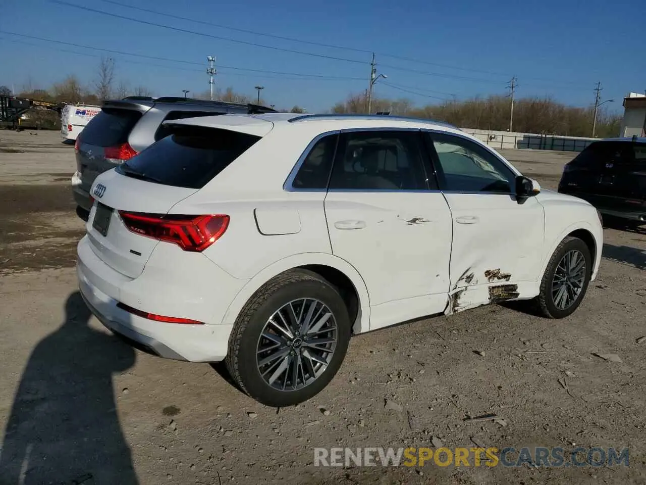 3 Photograph of a damaged car WA1AUCF31N1001715 AUDI Q3 2022