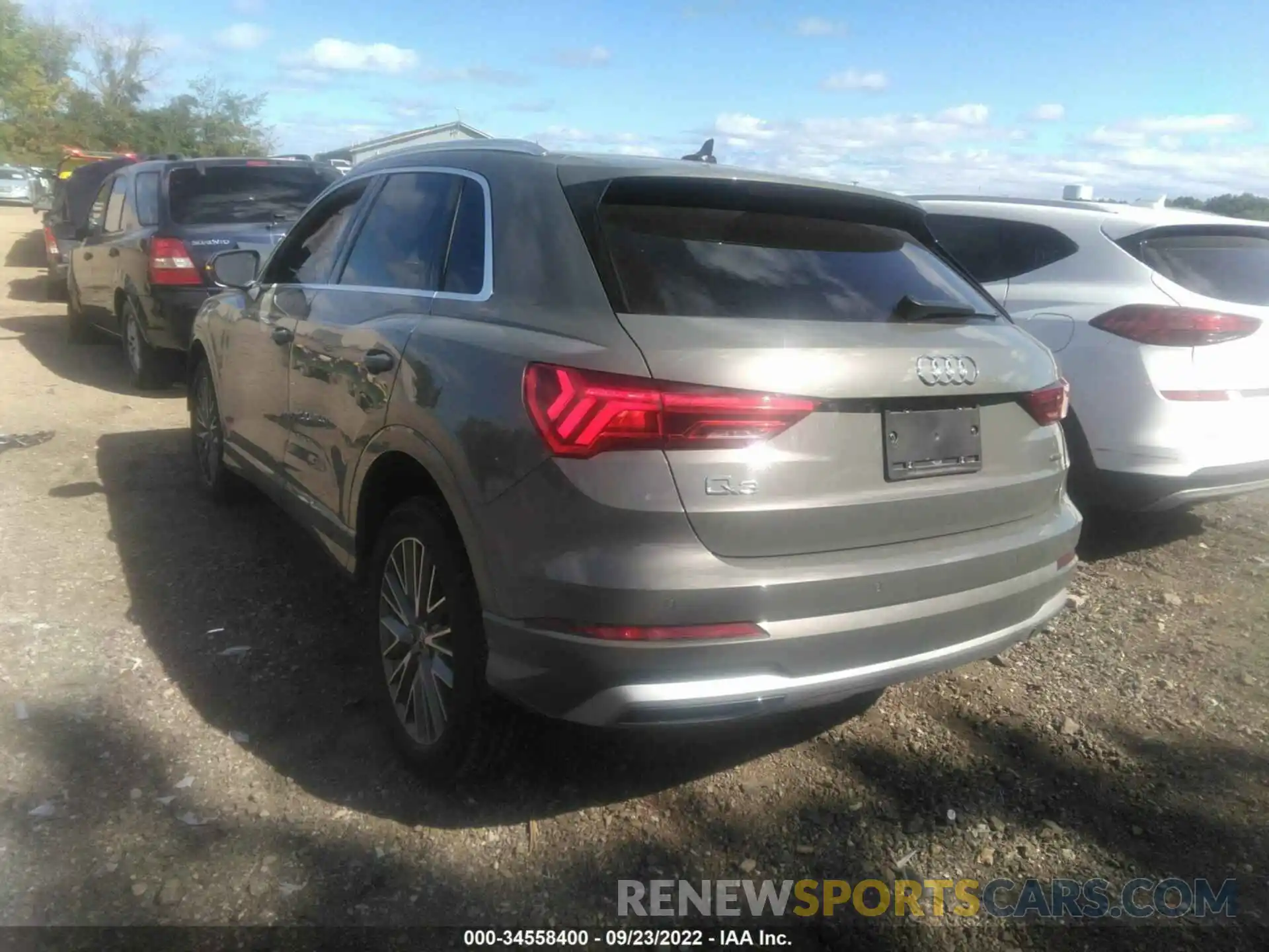 3 Photograph of a damaged car WA1AUCF31N1002332 AUDI Q3 2022